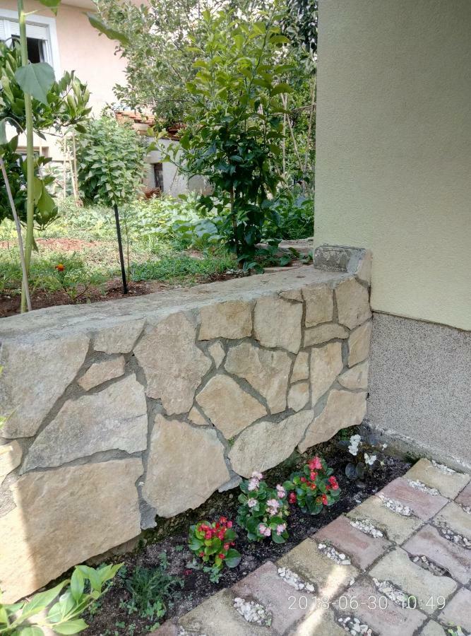 Apartman Vivian Pula Dış mekan fotoğraf