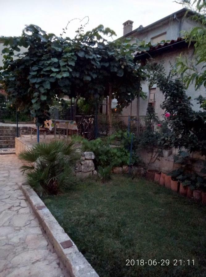 Apartman Vivian Pula Dış mekan fotoğraf