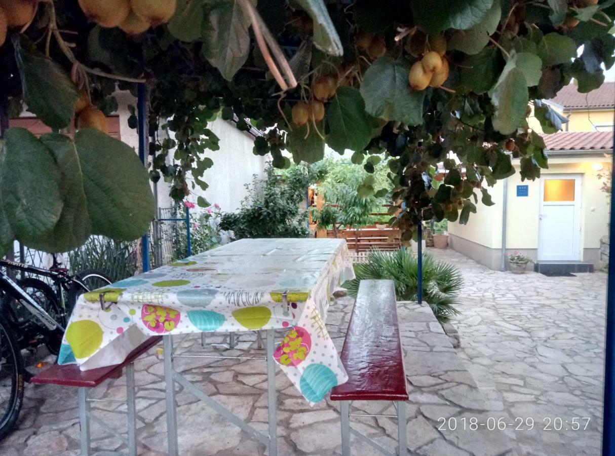 Apartman Vivian Pula Dış mekan fotoğraf