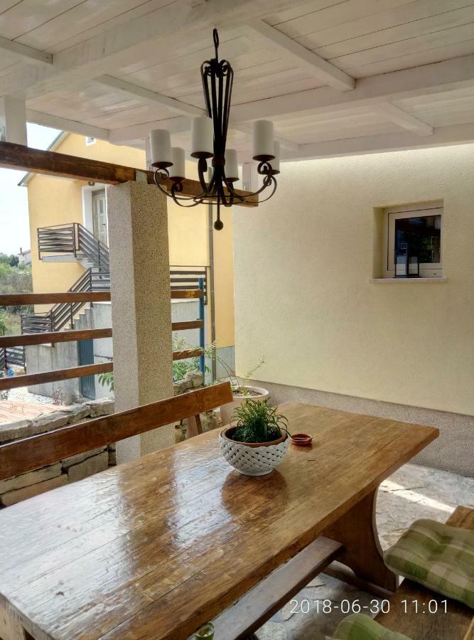 Apartman Vivian Pula Dış mekan fotoğraf