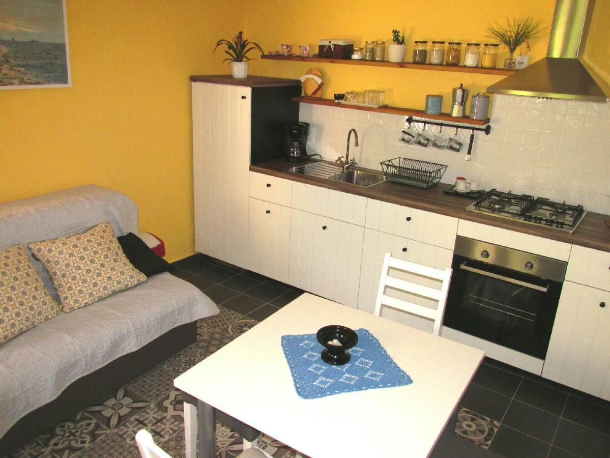 Apartman Vivian Pula Dış mekan fotoğraf