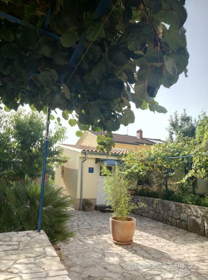 Apartman Vivian Pula Dış mekan fotoğraf